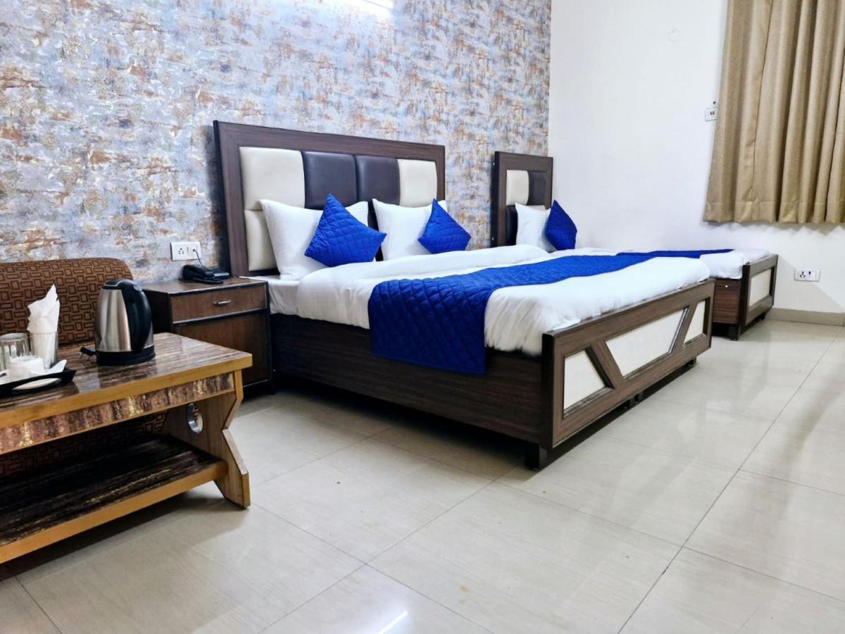 Airport Hotel Mayank Residency New Delhi Exteriör bild