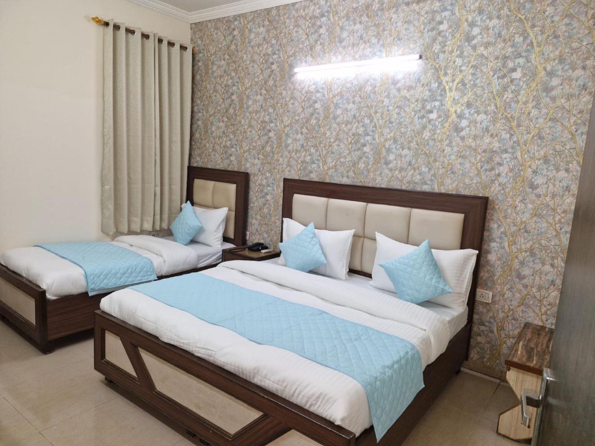 Airport Hotel Mayank Residency New Delhi Exteriör bild