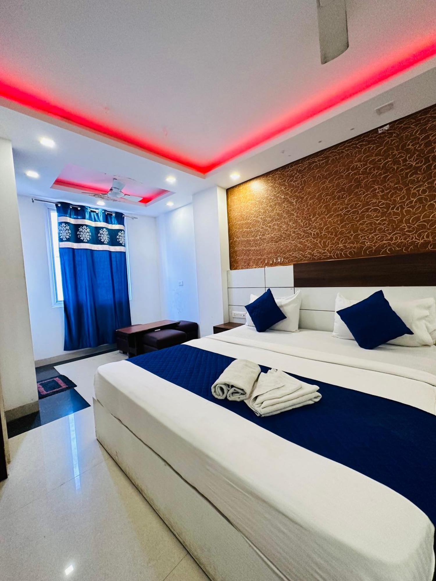 Airport Hotel Mayank Residency New Delhi Exteriör bild