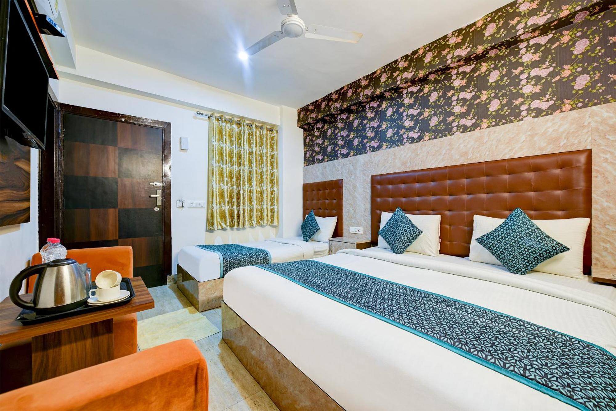 Airport Hotel Mayank Residency New Delhi Exteriör bild
