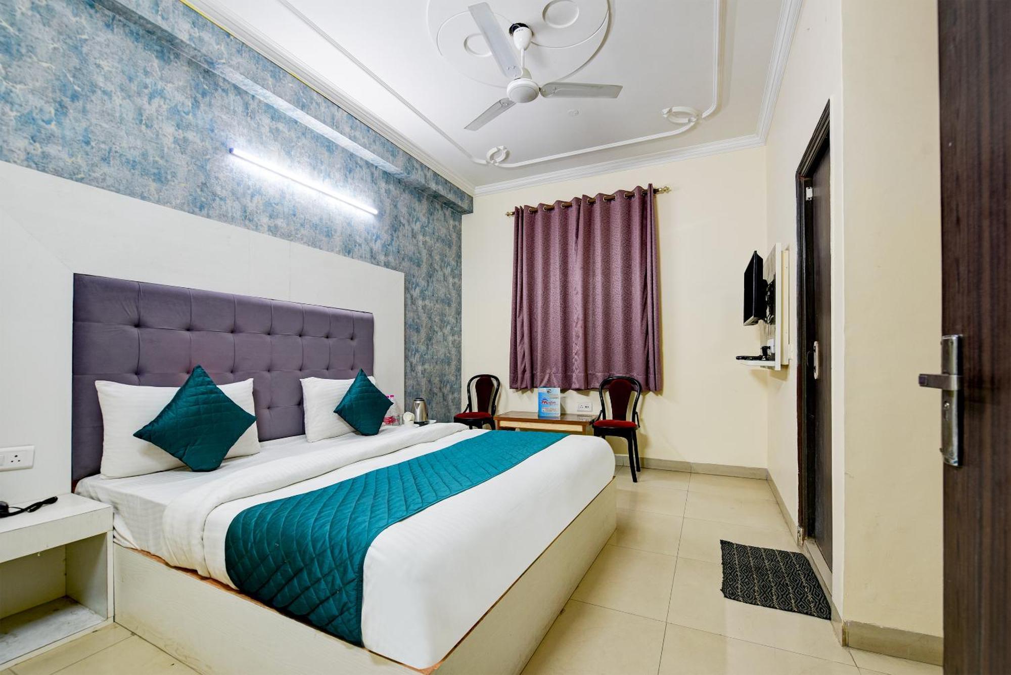 Airport Hotel Mayank Residency New Delhi Exteriör bild