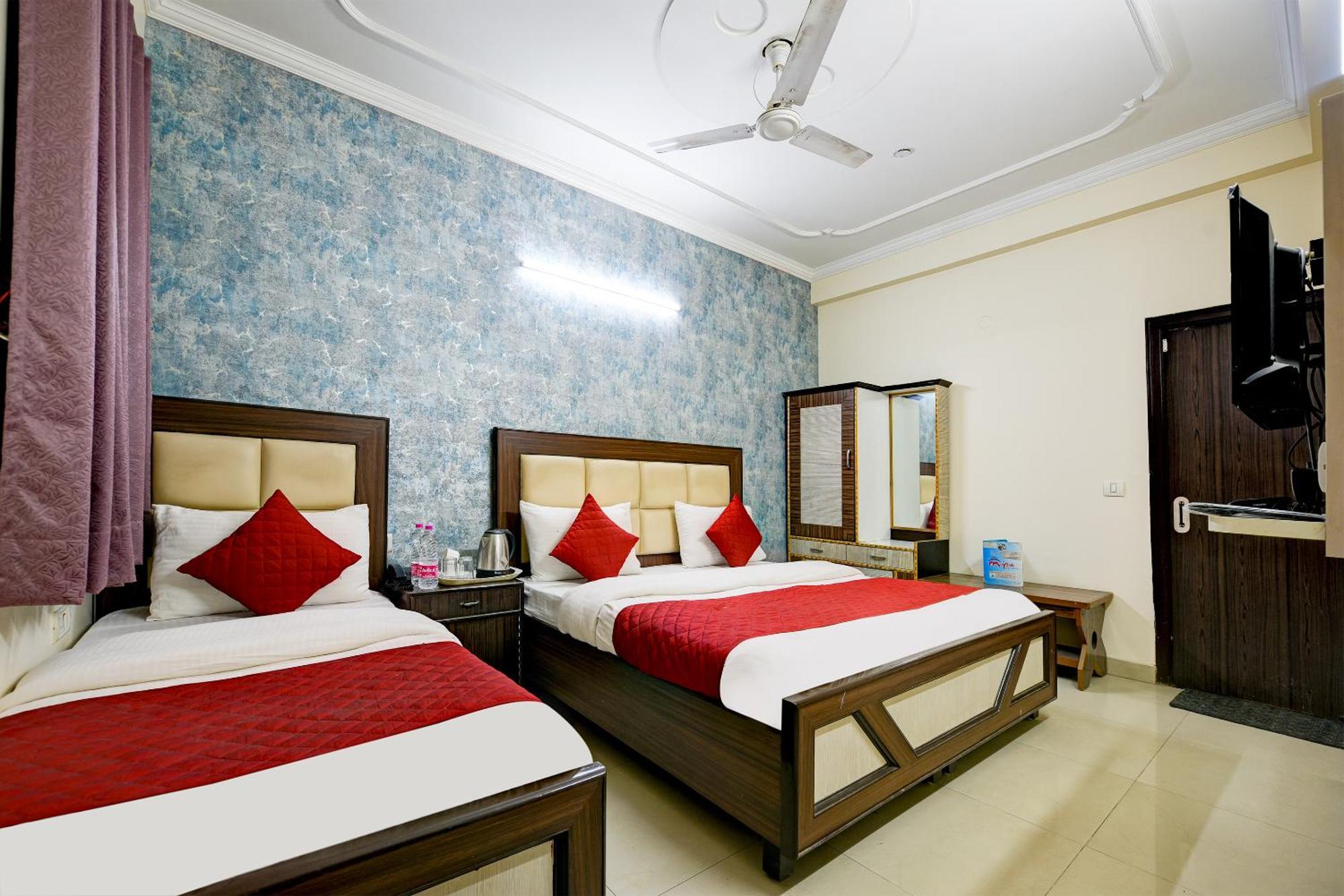 Airport Hotel Mayank Residency New Delhi Exteriör bild