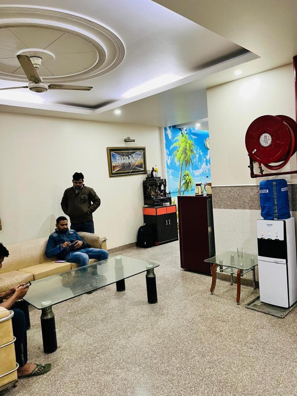 Airport Hotel Mayank Residency New Delhi Exteriör bild
